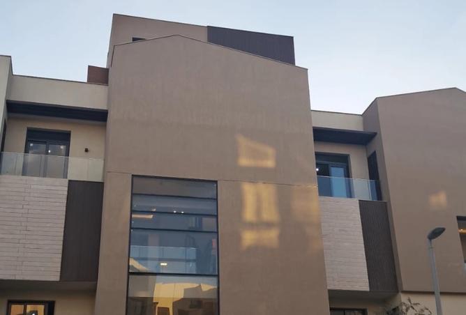 98829630 - صورة العقار 3