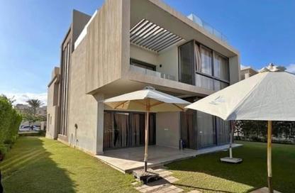 Villa - 5 Bedrooms - 5 Bathrooms for sale in Moon Residences - Fifth Square - The 5th Settlement - New Cairo City - Cairo