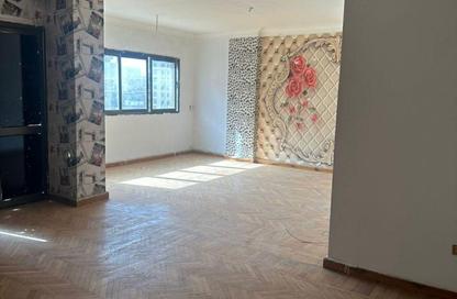 شقة - 3 غرف نوم - 2 حمامات للايجار في المهندسين - الجيزة