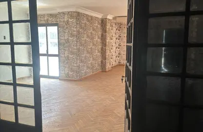 Apartment - 3 Bedrooms - 2 Bathrooms for rent in Mohandessin - Giza