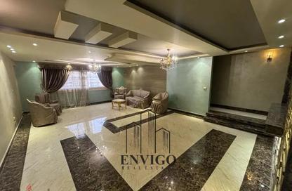 Apartment - 3 Bedrooms - 1 Bathroom for sale in Mohamed Youssef Moussa St. - 1st Zone - Nasr City - Cairo