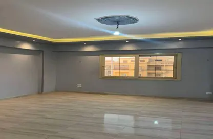 Apartment - 3 Bedrooms - 2 Bathrooms for sale in El Banafseg 3 - El Banafseg - New Cairo City - Cairo