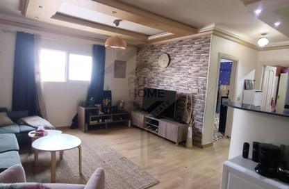 Apartment - 2 Bedrooms - 1 Bathroom for sale in Al Horreya Road - Saba Basha - Hay Sharq - Alexandria