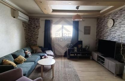 Apartment - 2 Bedrooms - 1 Bathroom for sale in Al Horreya Road - Saba Basha - Hay Sharq - Alexandria