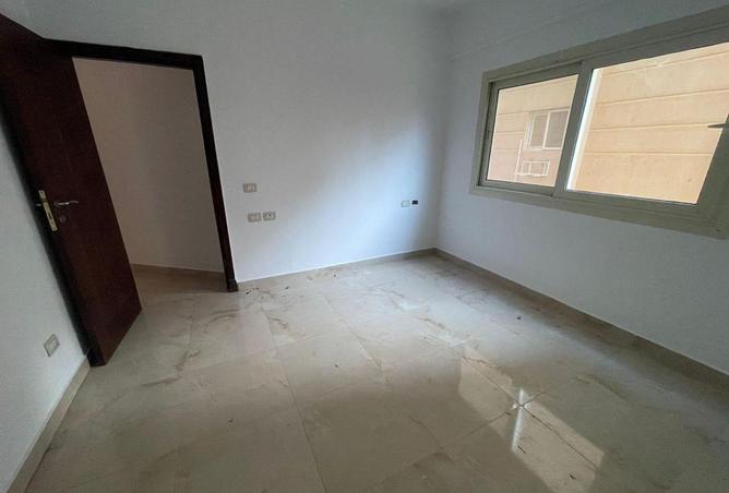 87512464 - Property Image 2