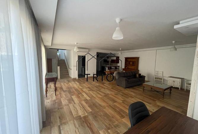 8590444 - Property Image 3