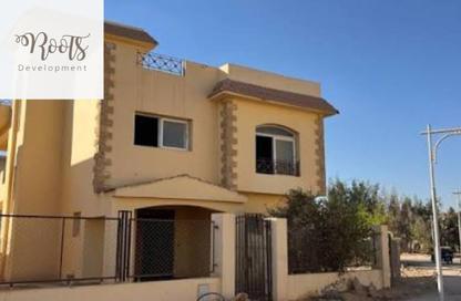 فيلا - 4 - 4 للبيع في جولف السليمانية - طريق مصر اسكندرية الصحراوي - مدينة 6 أكتوبر - الجيزة
