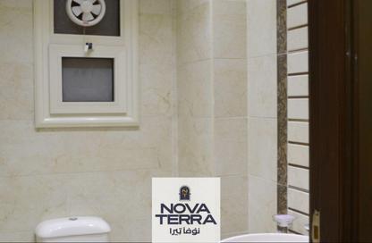 Apartment - 3 Bedrooms - 2 Bathrooms for sale in 8th District - Sheikh Zayed City - Giza
