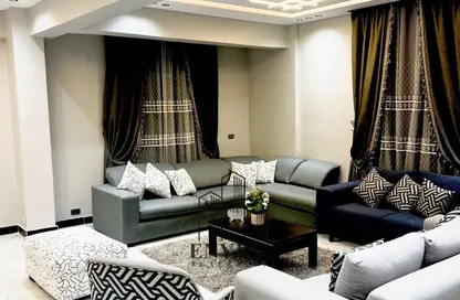 Apartment - 4 Bedrooms - 3 Bathrooms for sale in El Yasmeen 1 - El Yasmeen - New Cairo City - Cairo