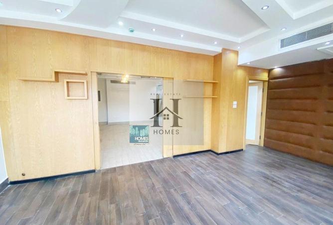 69824437 - Property Image 3