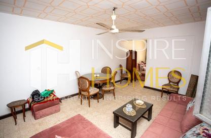 Apartment - 2 Bedrooms - 1 Bathroom for sale in Gamal Abdel Nasser St. - El Mandara - Hay Than El Montazah - Alexandria