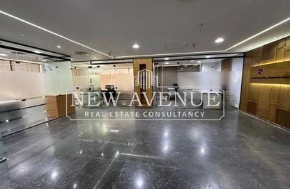 مساحات مكتبية - 5 غرف نوم - 2 حمامات للايجار في ميراج سيتى - التجمع الاول - مدينة القاهرة الجديدة - القاهرة