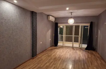 شقة - 3 غرف نوم - 2 حمامات للايجار في زايد ديونز - الحي السادس - الشيخ زايد - الجيزة