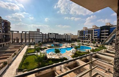 Apartment - 4 Bedrooms - 3 Bathrooms for sale in Isola - Hadayek October - 6 October City - Giza