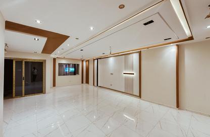 Apartment - 4 Bedrooms - 3 Bathrooms for sale in Isola - Hadayek October - 6 October City - Giza