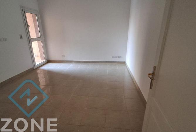 8521187 - Property Image 3