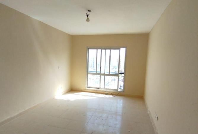 62403837 - Property Main Image