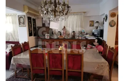 Apartment - 2 Bedrooms - 2 Bathrooms for sale in Abd Al Hamid Badawy St. - El Hegaz Square - El Nozha - Cairo