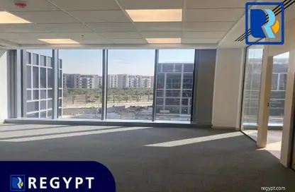 مساحات مكتبية - استوديو - 2 حمامات للايجار في كايرو فيستيفال سيتى - المستثمرين الشمالية - مدينة القاهرة الجديدة - القاهرة