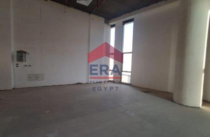 Office Space - Studio - 1 Bathroom for rent in One Golden Square Mall - The 5th Settlement - New Cairo City - Cairo Office Space - Studio - 1 Bathroom for rent in One Golden Square Mall - The 5th Settlement - New Cairo City - Cairo