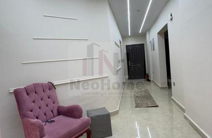 شقة - 3 غرف نوم - 2 حمامات للايجار في مدينة وصال - كمبوندات الشروق - مدينة الشروق - القاهرة