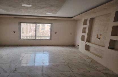 Apartment - 2 Bedrooms - 1 Bathroom for rent in Abou Hanifa Al Noaman St. - Rehab City First Phase - Al Rehab - New Cairo City - Cairo
