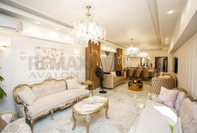98824834 - Property Image 3