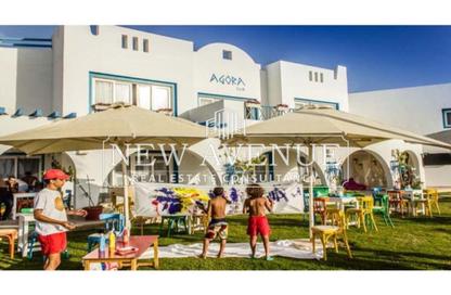 Chalet - 3 Bedrooms - 4 Bathrooms for sale in Mountain View - Ras Al Hekma - North Coast