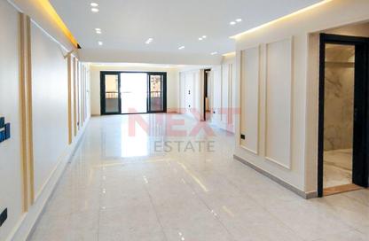 Apartment - 3 Bedrooms - 2 Bathrooms for sale in Fouad St. - Raml Station - Hay Wasat - Alexandria