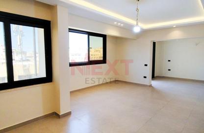 Apartment - 3 Bedrooms - 2 Bathrooms for sale in Fouad St. - Raml Station - Hay Wasat - Alexandria
