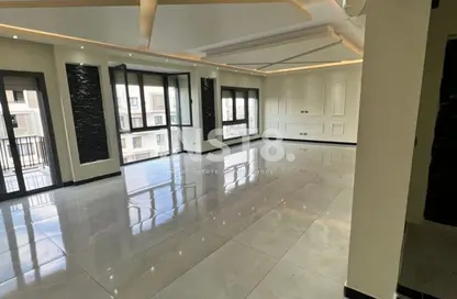 دوبلكس - 3 غرف نوم - 3 حمامات للايجار في ايستاون - كمبوندات التجمع الخامس - التجمع الخامس - مدينة القاهرة الجديدة - القاهرة