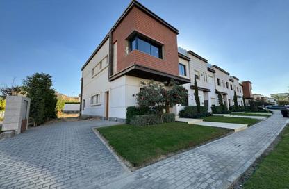 Townhouse - 6 Bedrooms - 5 Bathrooms for sale in Azzar - 5th Settlement Compounds - The 5th Settlement - New Cairo City - Cairo