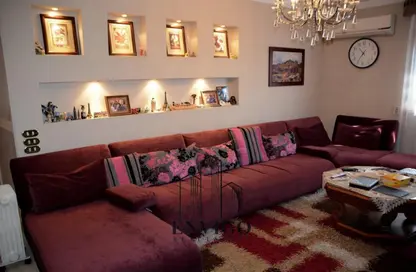 Apartment - 3 Bedrooms - 2 Bathrooms for sale in Hafez Ramadan St. - 6th Zone - Nasr City - Cairo