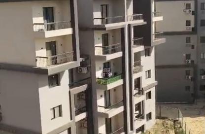 شقة - 3 غرف نوم - 2 حمامات للبيع في جاردن جيت - أشجار سيتي - طريق الواحات - مدينة 6 أكتوبر - الجيزة