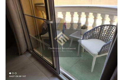 Duplex - 3 Bedrooms - 4 Bathrooms for sale in 3rd Neighborhood - 3rd District East - Shorouk City - Cairo