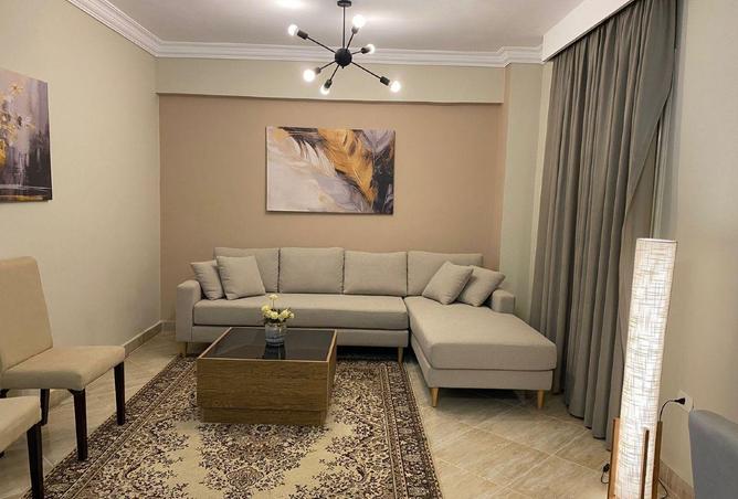 69828246 - Property Main Image