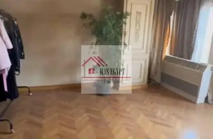 Apartment - 3 Bedrooms - 2 Bathrooms for sale in Mohandessin - Giza