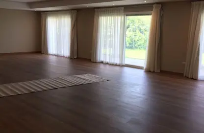 فيلا - 4 غرف نوم - 4 حمامات للايجار في ماونتن فيو 1 - كمبوندات التجمع الخامس - التجمع الخامس - مدينة القاهرة الجديدة - القاهرة