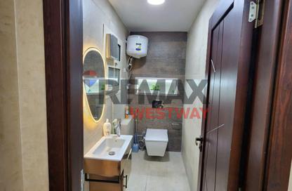 Penthouse - 6 Bedrooms - 4 Bathrooms for sale in Al Khamayel city - Sheikh Zayed Compounds - Sheikh Zayed City - Giza
