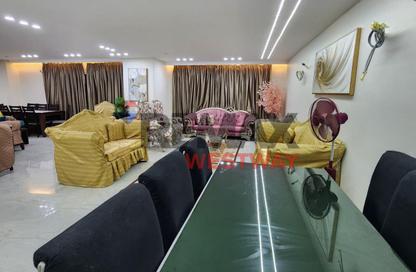 Penthouse - 6 Bedrooms - 4 Bathrooms for sale in Al Khamayel city - Sheikh Zayed Compounds - Sheikh Zayed City - Giza