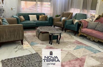 Apartment - 3 Bedrooms - 3 Bathrooms for sale in 8th District - Sheikh Zayed City - Giza