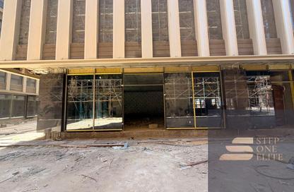 Restaurant - Studio - 4 Bathrooms for sale in One Ninety Mall - South Teseen St. - The 5th Settlement - New Cairo City - Cairo
