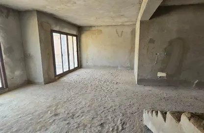 Townhouse - 5 Bedrooms - 5 Bathrooms for sale in District 5 - 5th Settlement Compounds - The 5th Settlement - New Cairo City - Cairo