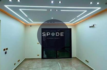 Apartment - 3 Bedrooms - 3 Bathrooms for sale in Eastown - 5th Settlement Compounds - The 5th Settlement - New Cairo City - Cairo
