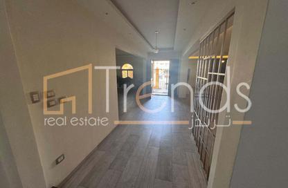 Apartment - 3 Bedrooms - 3 Bathrooms for sale in Street 29 - District 2 - The 5th Settlement - New Cairo City - Cairo