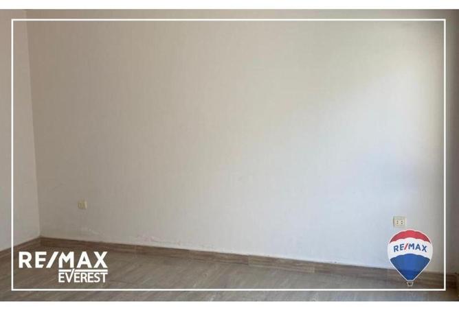 66422128 - Property Image 3