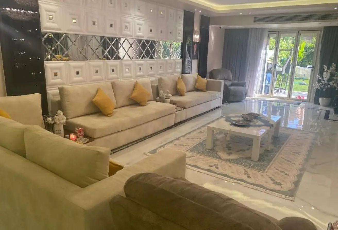 112989800 - Property Main Image