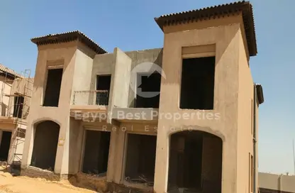 Twin House - 4 Bedrooms - 5 Bathrooms for sale in Village West - Sheikh Zayed Compounds - Sheikh Zayed City - Giza