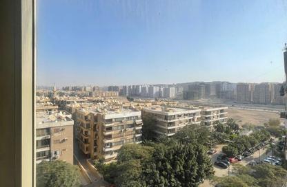 Apartment - 2 Bedrooms - 1 Bathroom for sale in 50th Street - Zahraa El Maadi - Hay El Maadi - Cairo