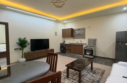 Apartment - 2 Bedrooms - 1 Bathroom for rent in El Banafseg - New Cairo City - Cairo
